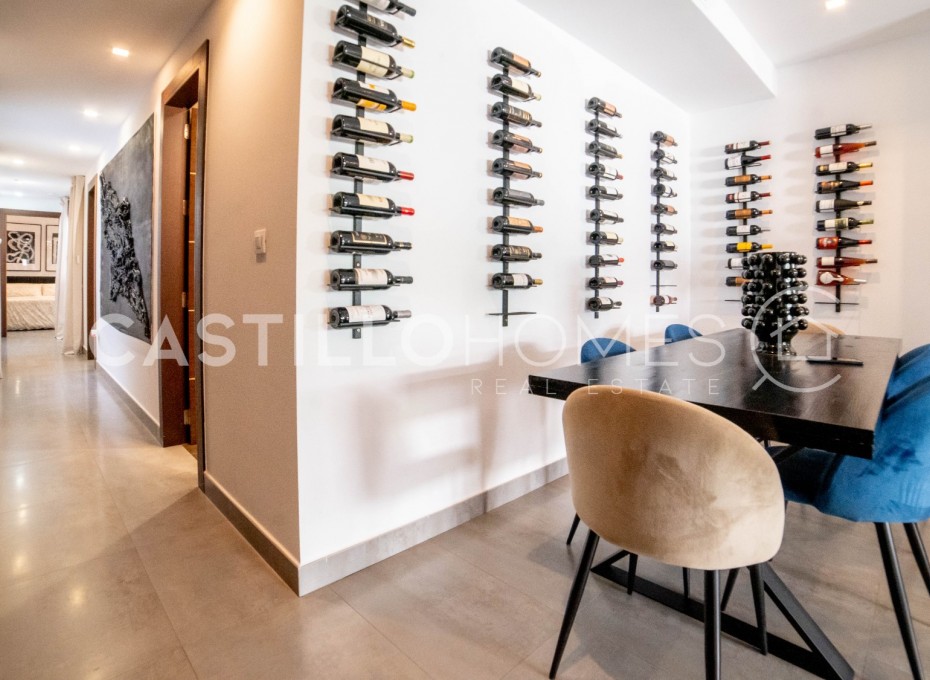 Revente - Apartment -
Torrevieja - Centro