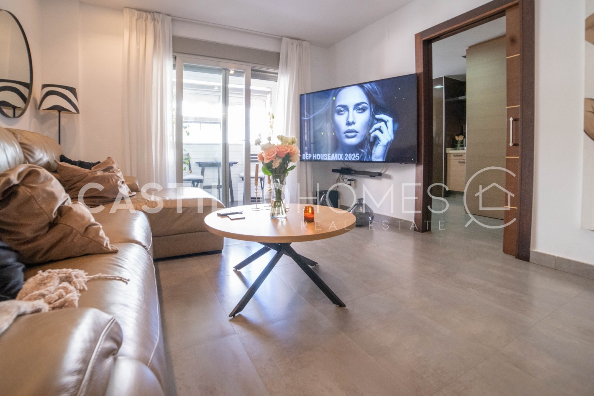 Revente - Apartment -
Torrevieja - Centro