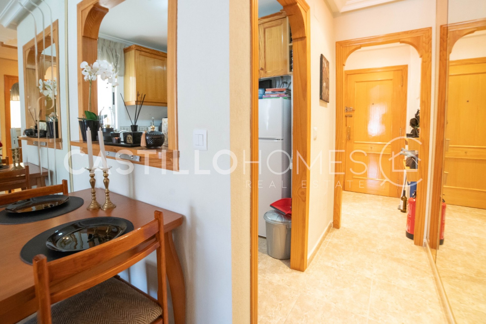 Revente - Apartment -
Torrevieja - Centro