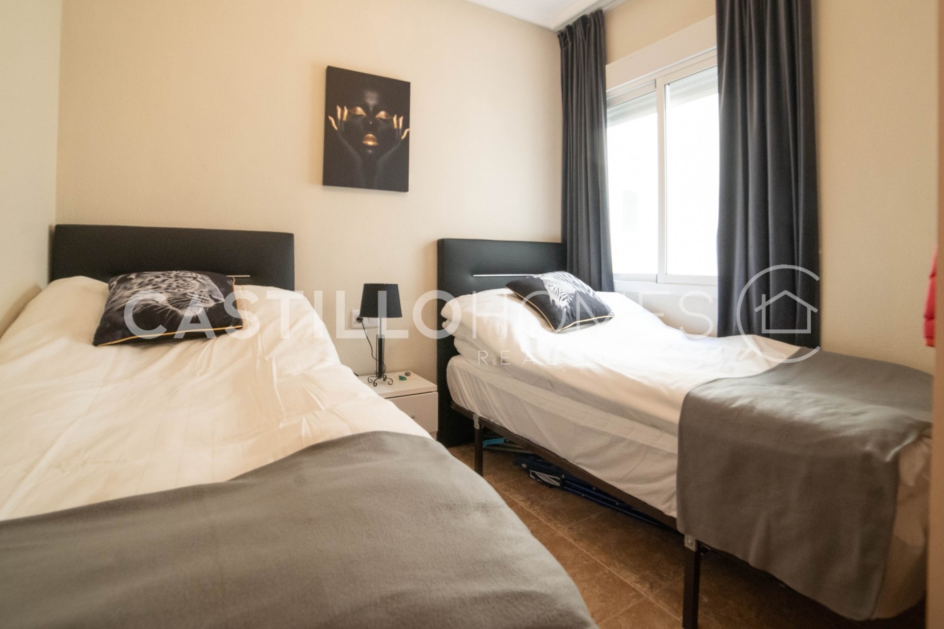 Revente - Apartment -
Torrevieja - Centro