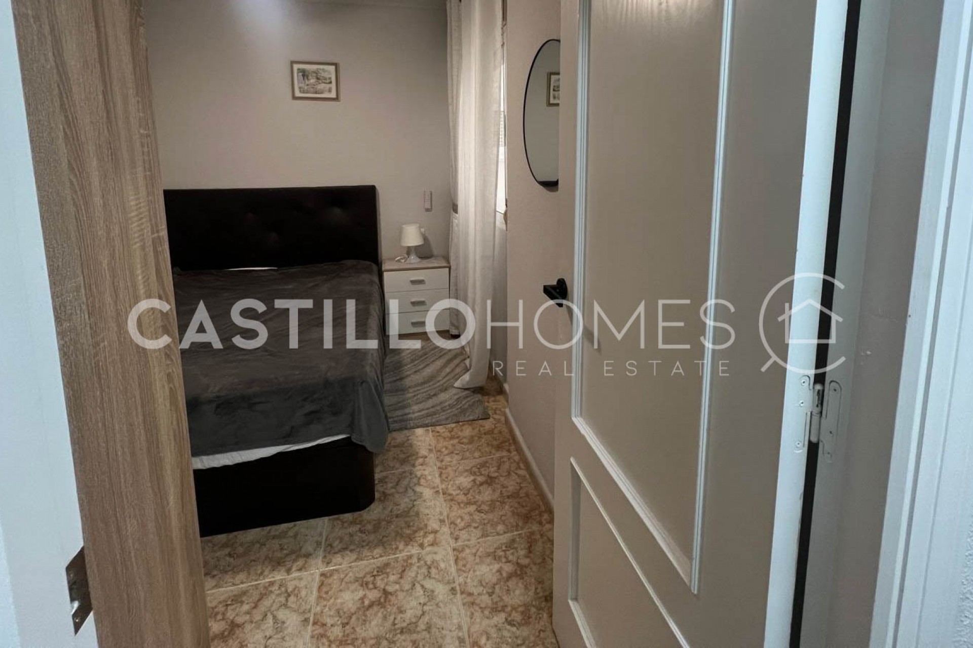 Revente - Apartment -
Torrevieja - Centro