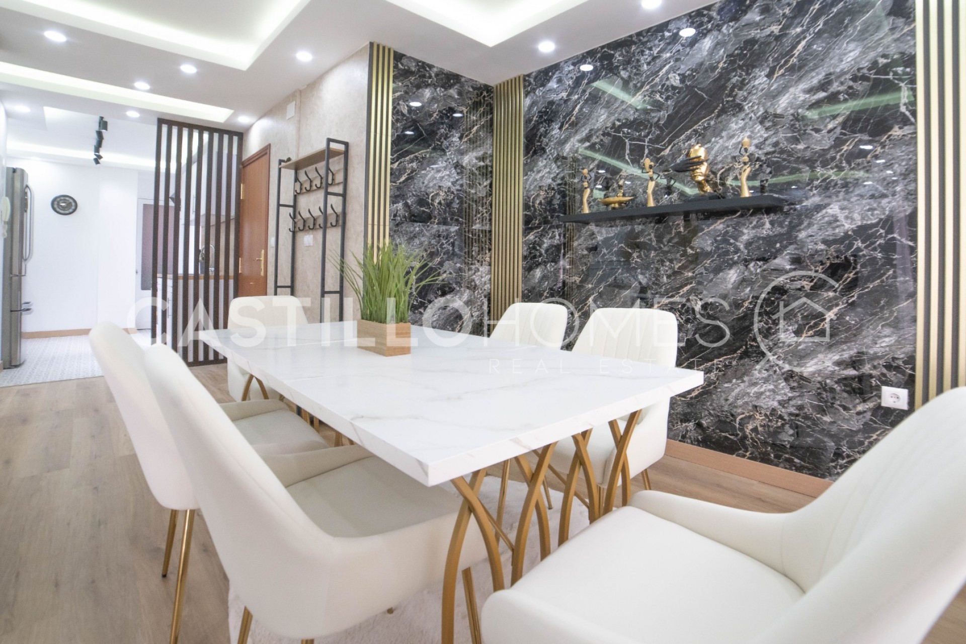 Revente - Apartment -
Torrevieja - Centro