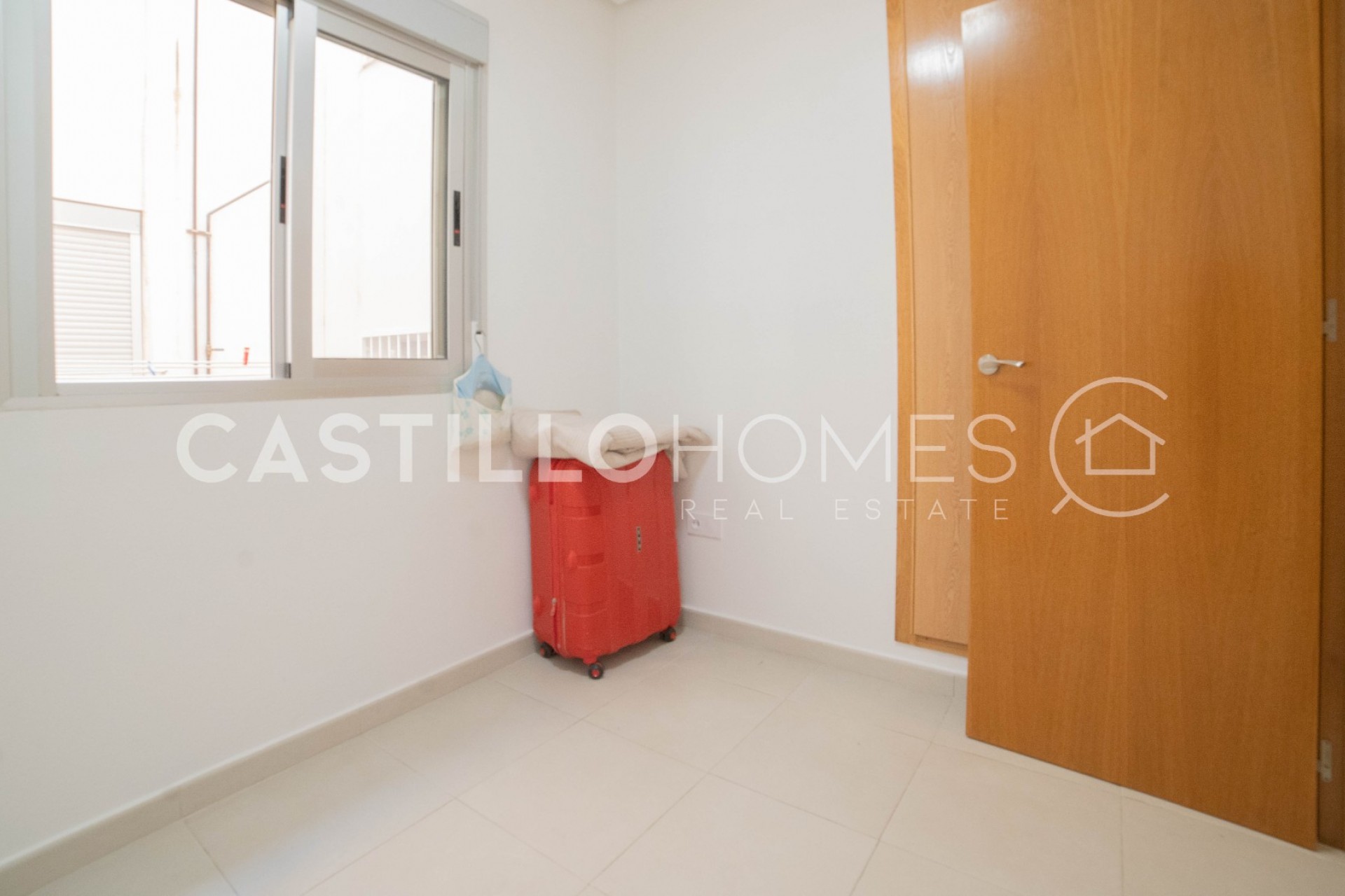 Revente - Apartment -
Torrevieja - Centro