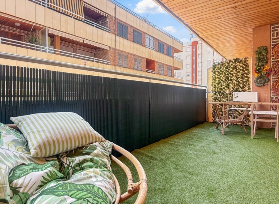 Revente - Apartment -
Torrevieja - El Acequión - Los Náufragos