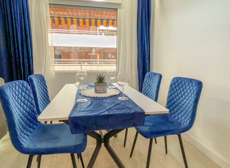 Revente - Apartment -
Torrevieja - El Acequión - Los Náufragos