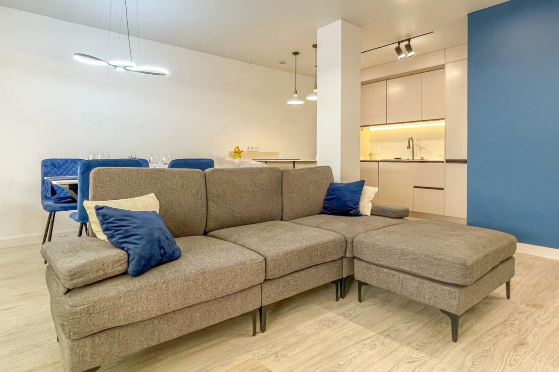 Revente - Apartment -
Torrevieja - El Acequión - Los Náufragos
