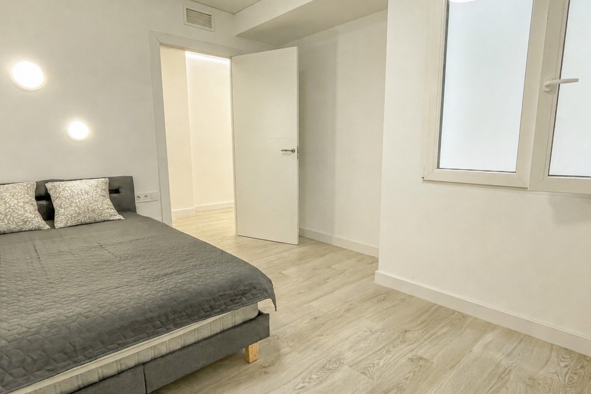 Revente - Apartment -
Torrevieja - El Acequión - Los Náufragos