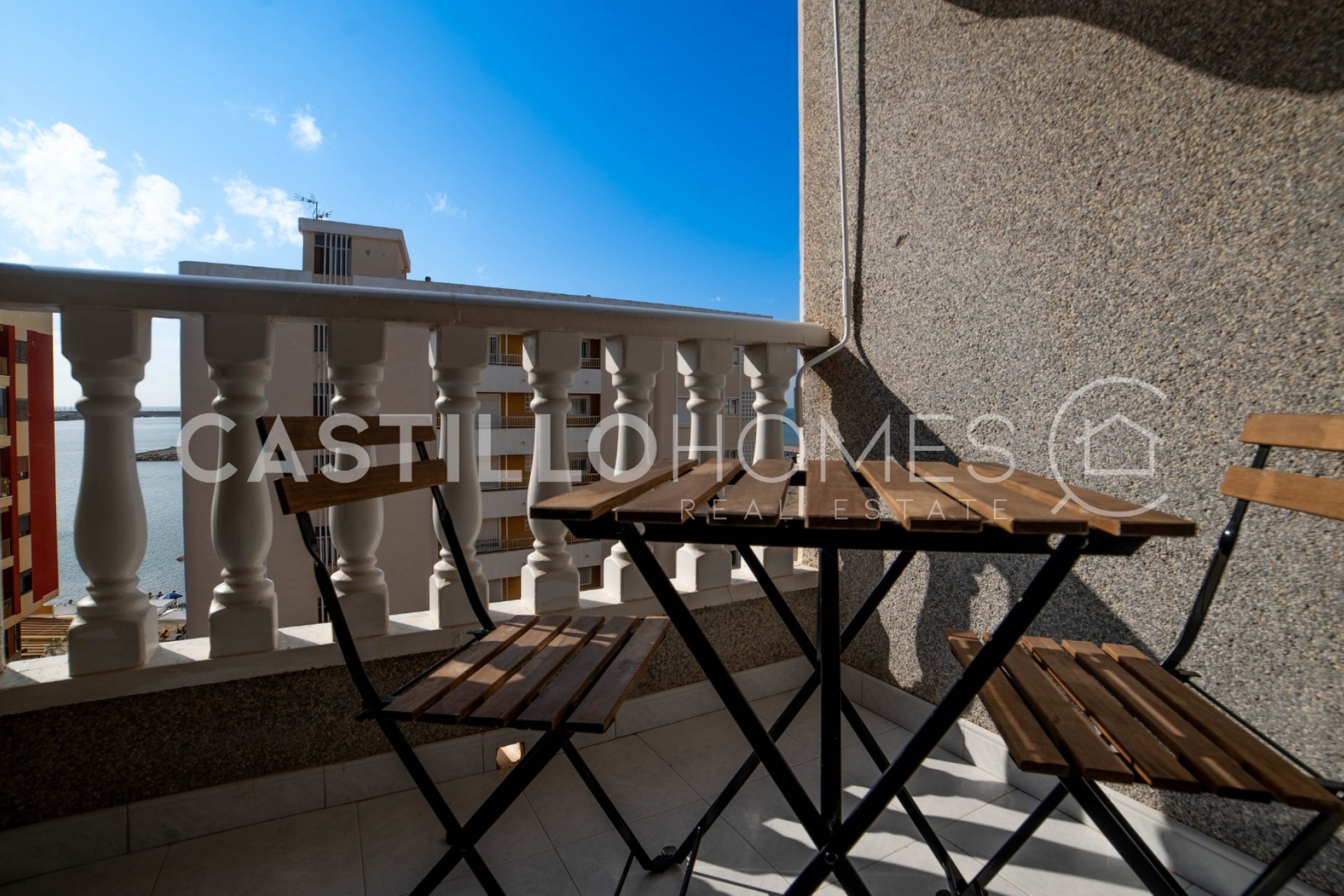 Revente - Apartment -
Torrevieja - El Acequión