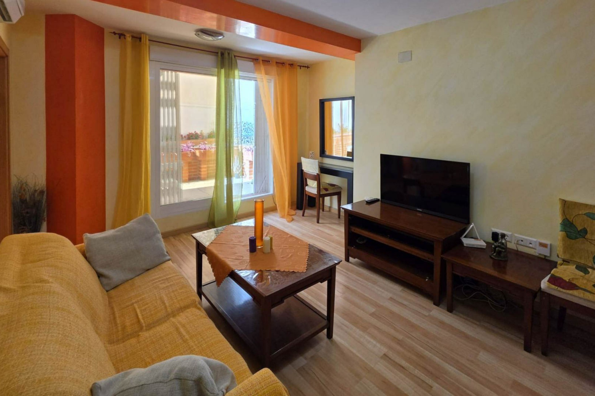 Revente - Apartment -
Torrevieja - Habaneras