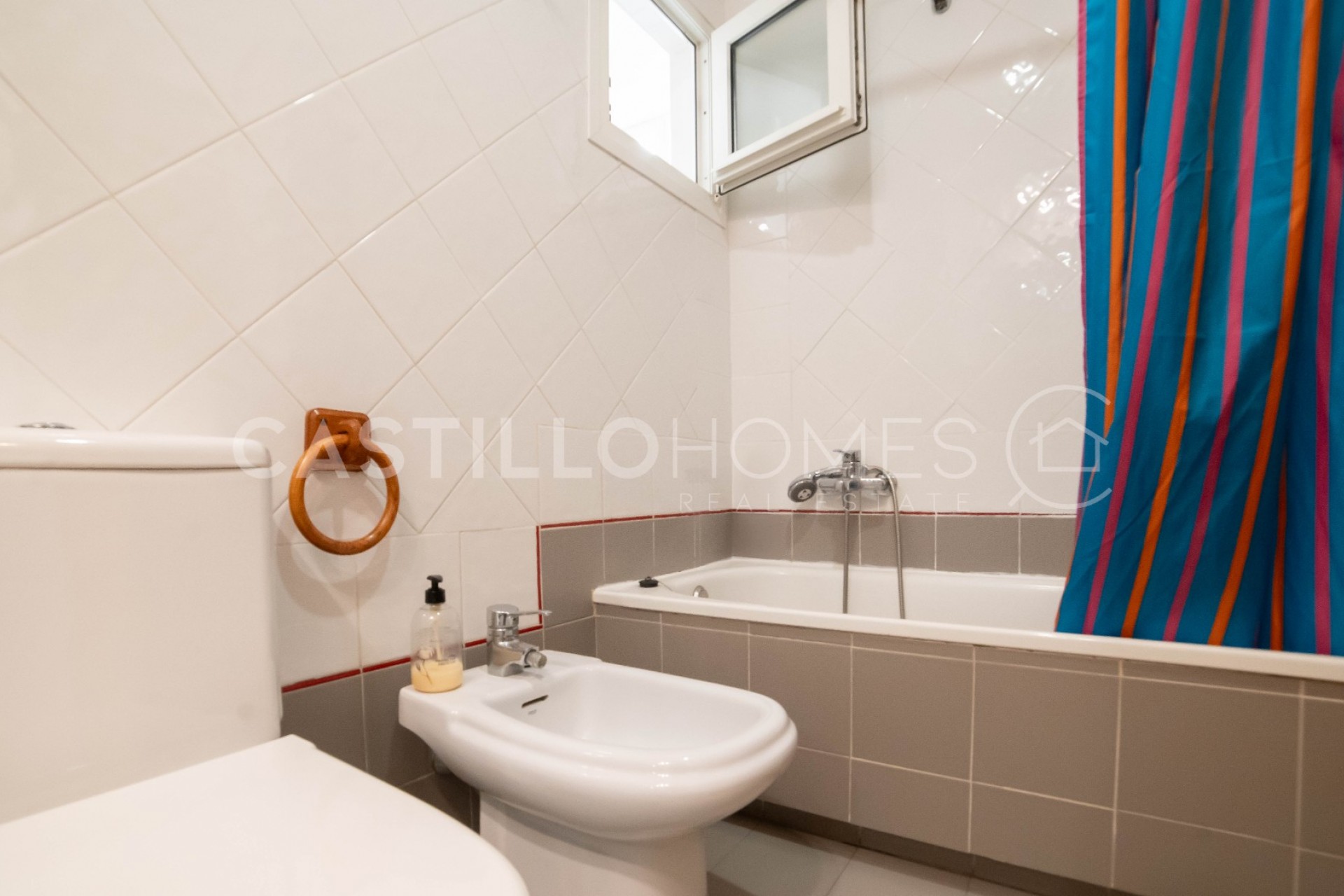 Revente - Apartment -
Torrevieja - La Mata