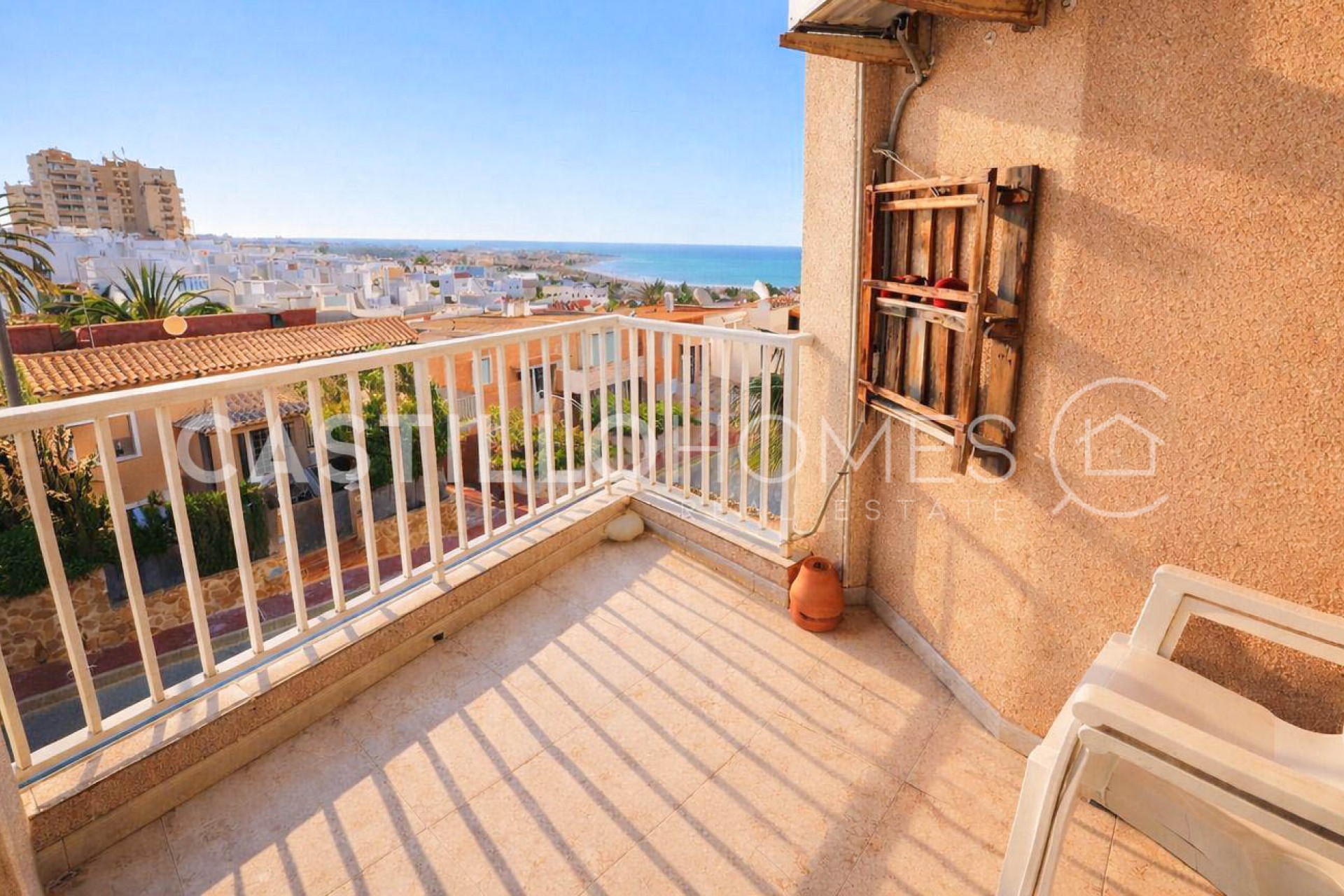 Revente - Apartment -
Torrevieja - La Mata