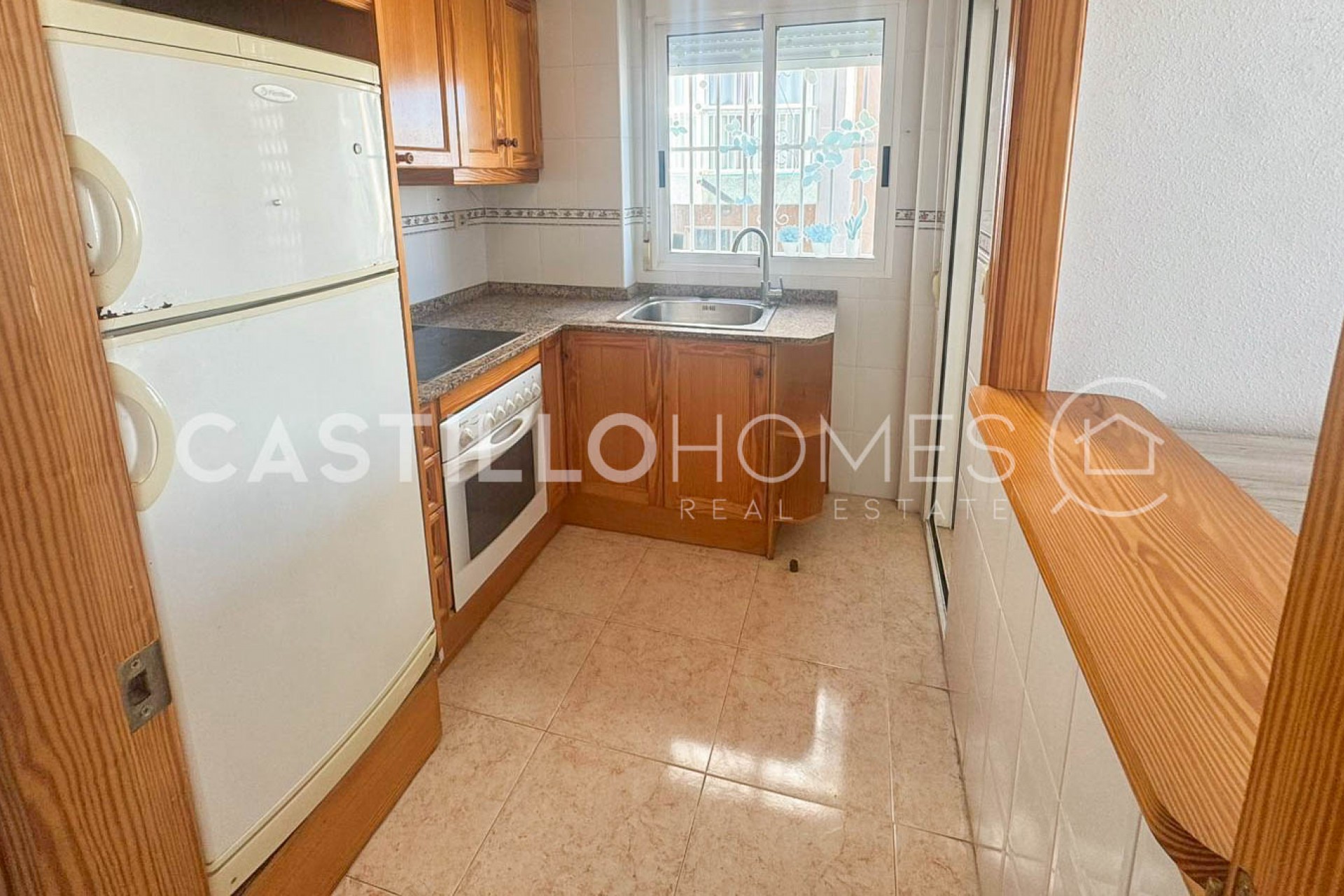 Revente - Apartment -
Torrevieja - La Mata