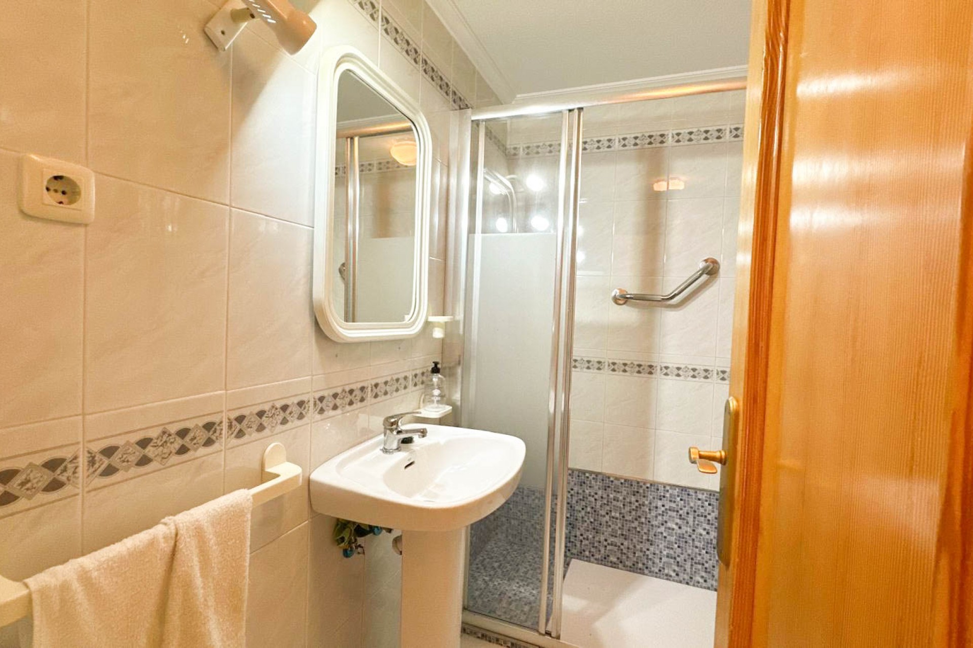 Revente - Apartment -
Torrevieja - La Mata