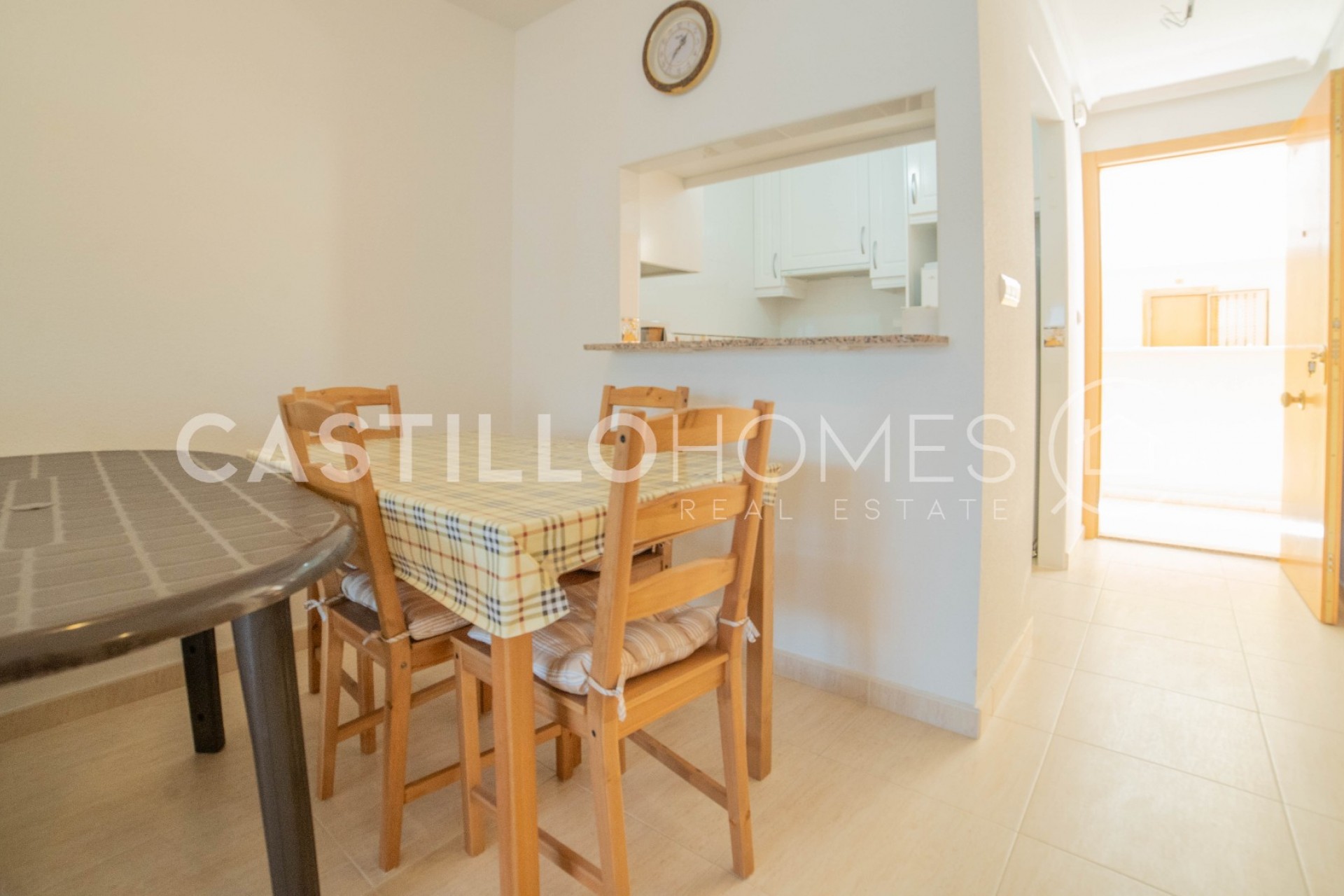 Revente - Apartment -
Torrevieja - La Mata