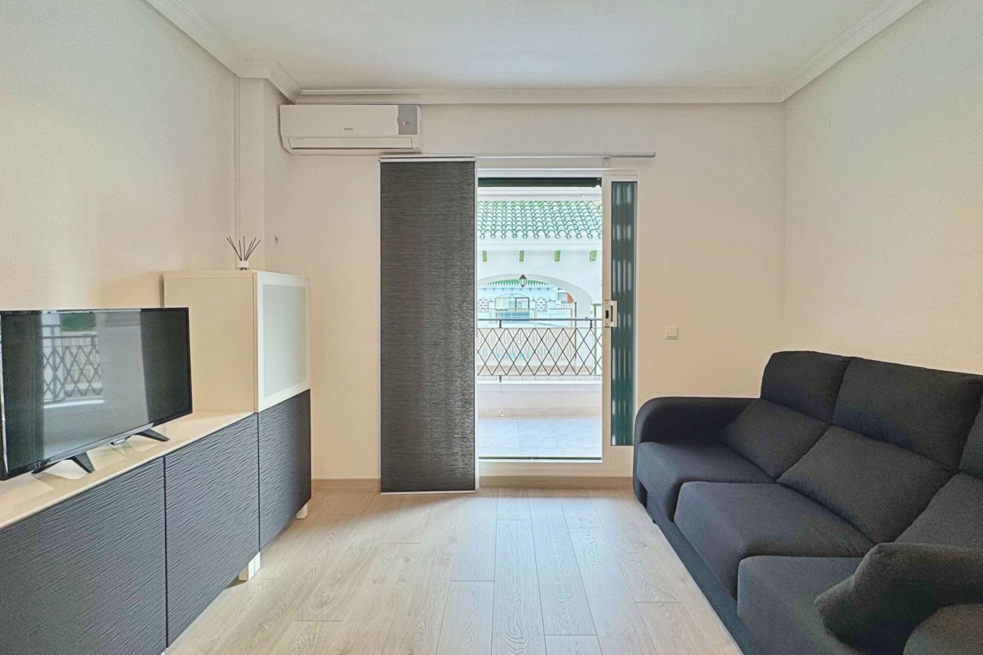Revente - Apartment -
Torrevieja - La Mata