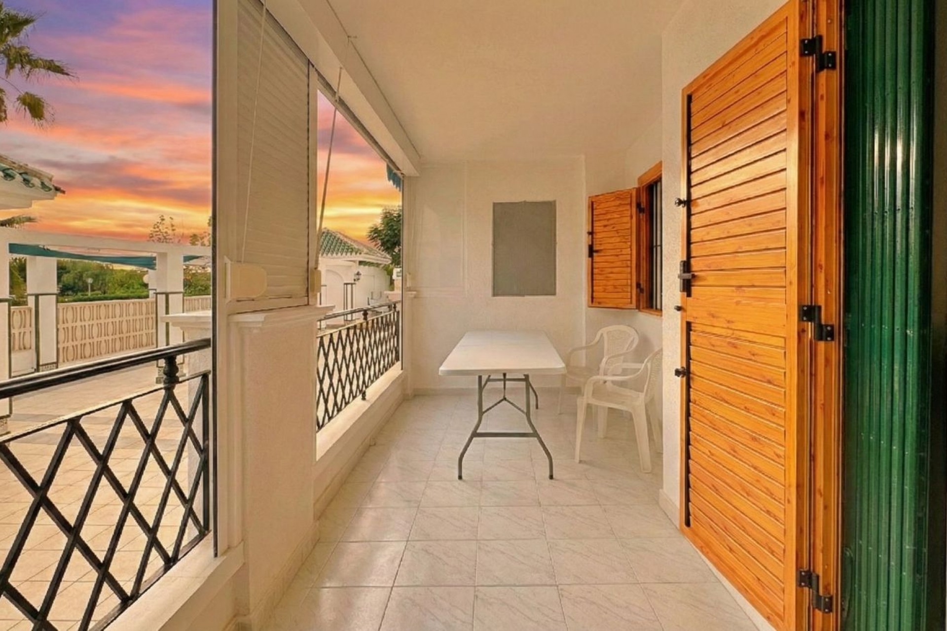 Revente - Apartment -
Torrevieja - La Mata