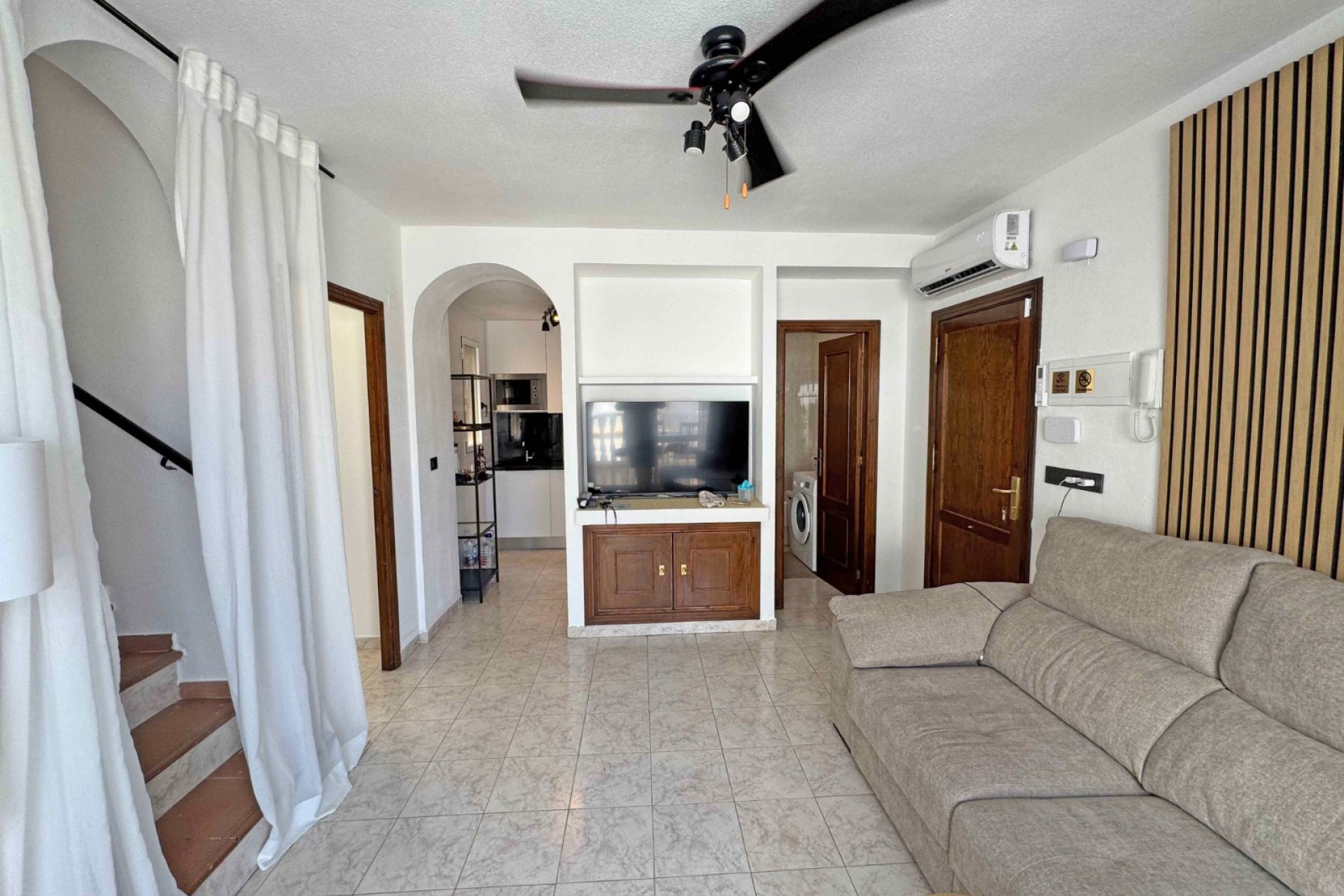Revente - Apartment -
Torrevieja - La Mata