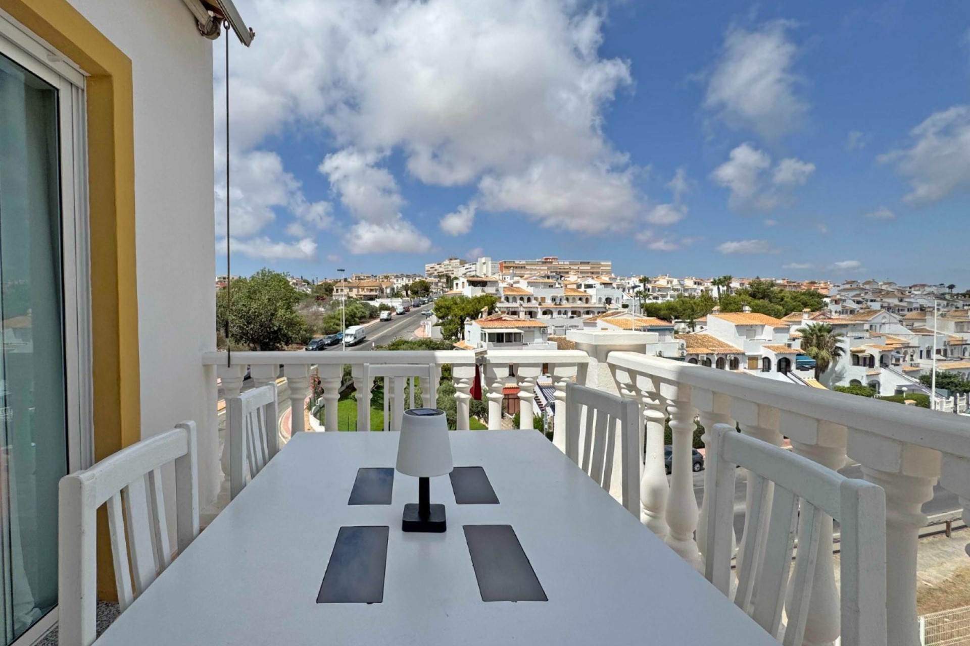 Revente - Apartment -
Torrevieja - La Mata