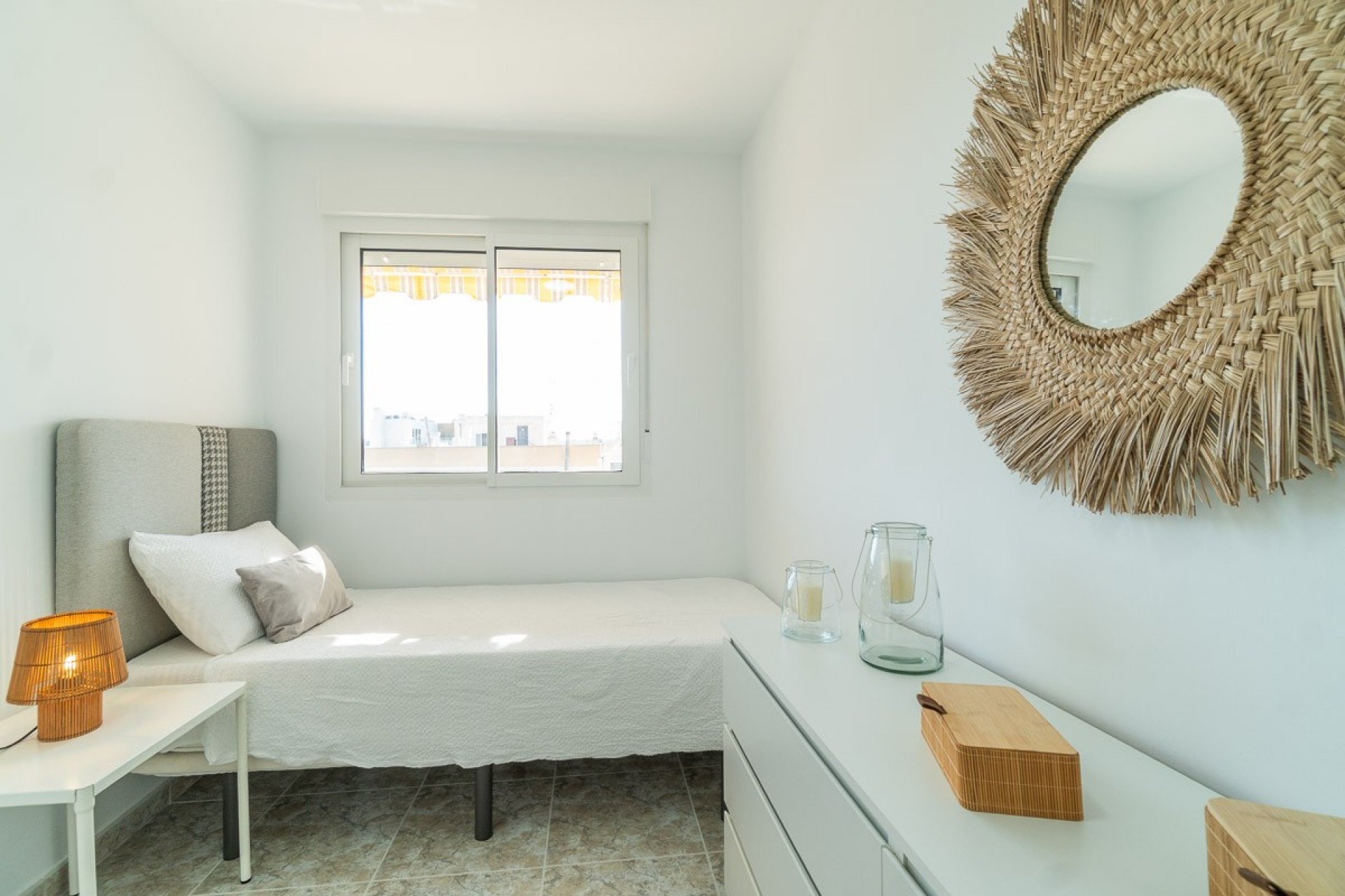Revente - Apartment -
Torrevieja - La Mata