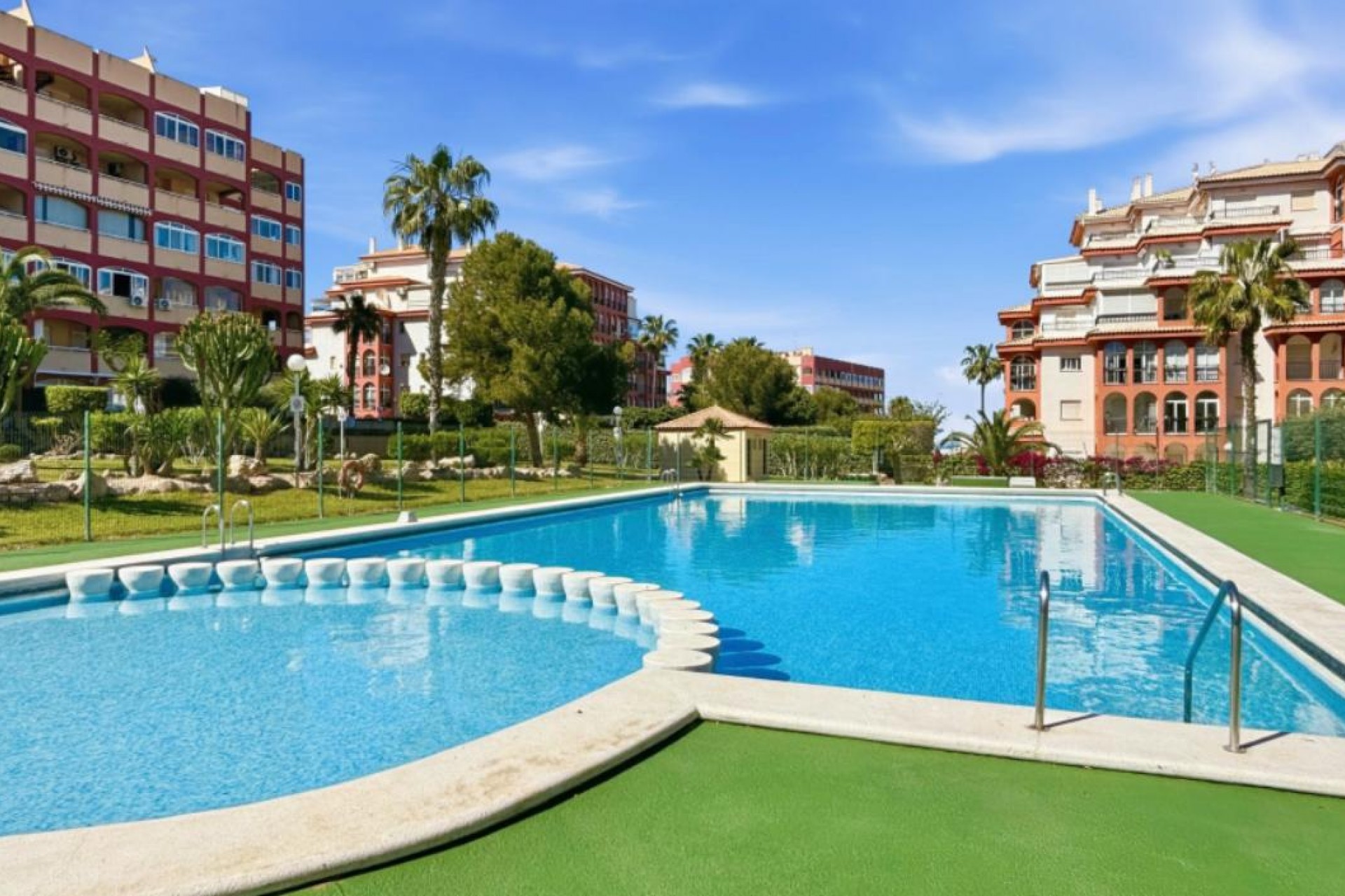 Revente - Apartment -
Torrevieja - La Mata