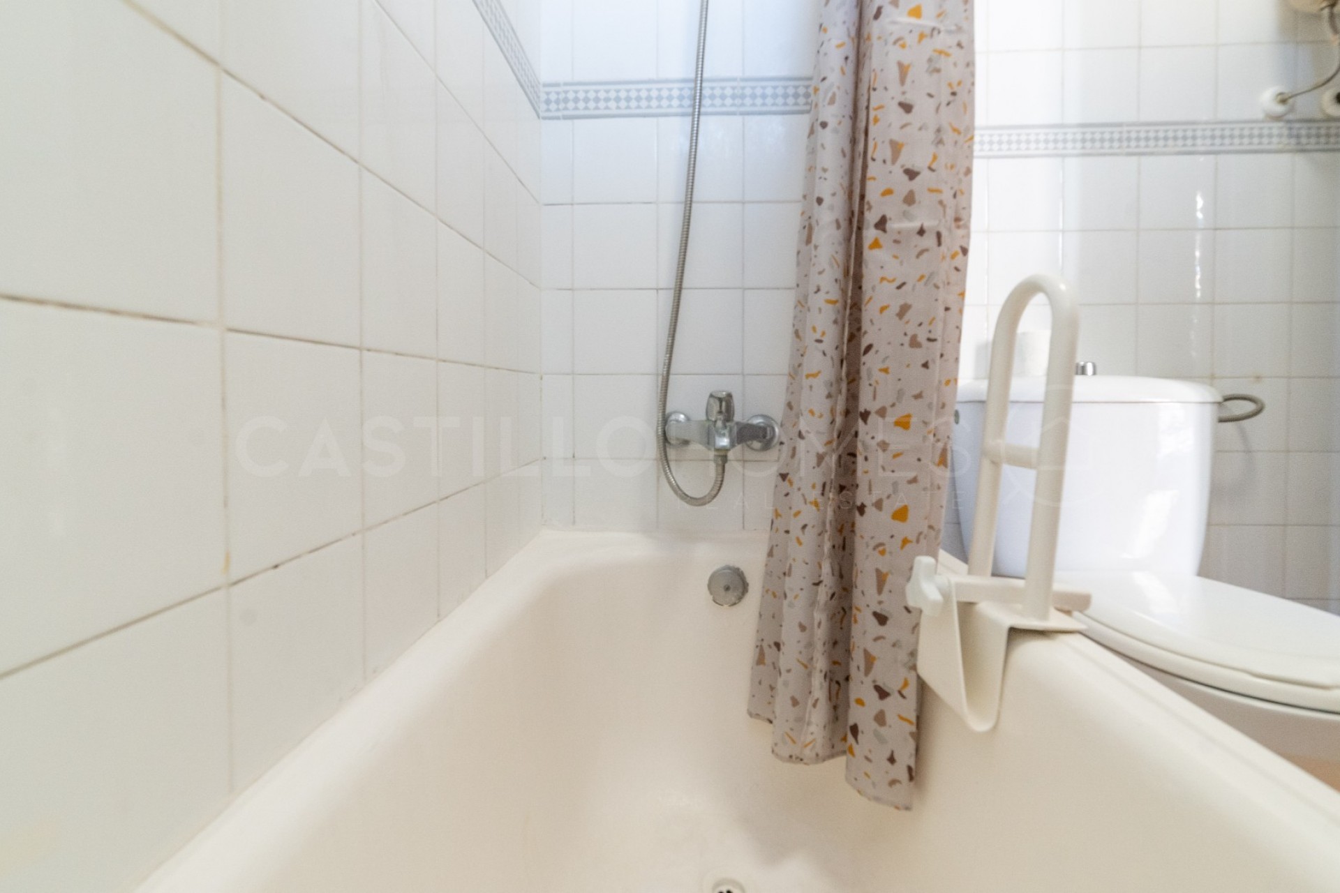 Revente - Apartment -
Torrevieja - La veleta