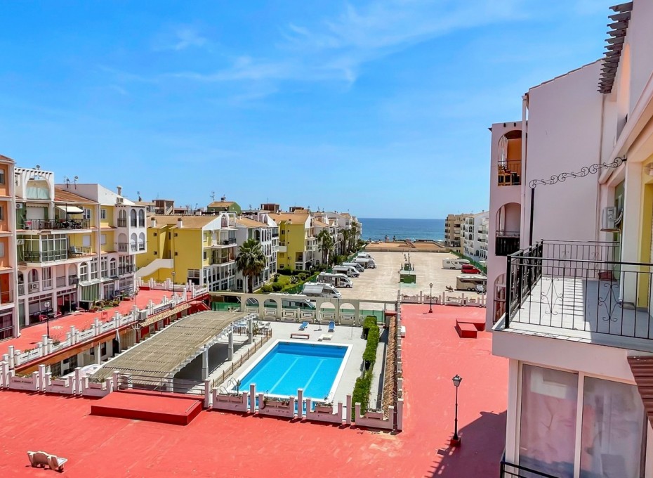 Revente - Apartment -
Torrevieja - Mar Azul