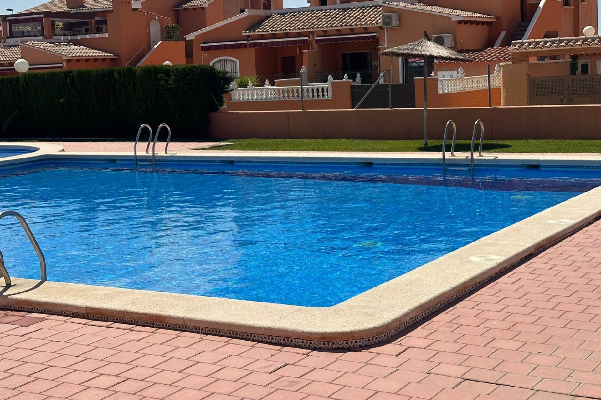 Revente - Apartment -
Torrevieja - Nueva Torrevieja - Aguas Nuevas