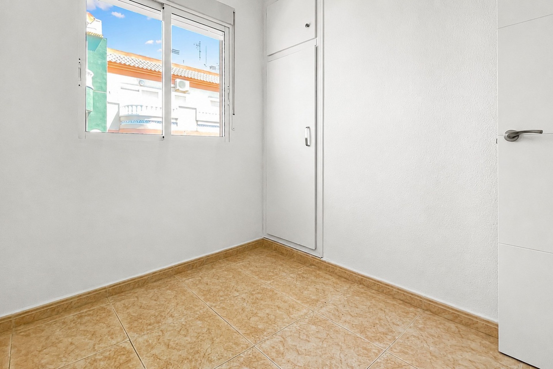 Revente - Apartment -
Torrevieja - Playa de los locos