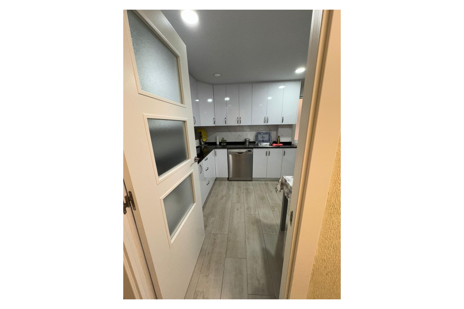 Revente - Apartment -
Torrevieja - Playa de los Locos