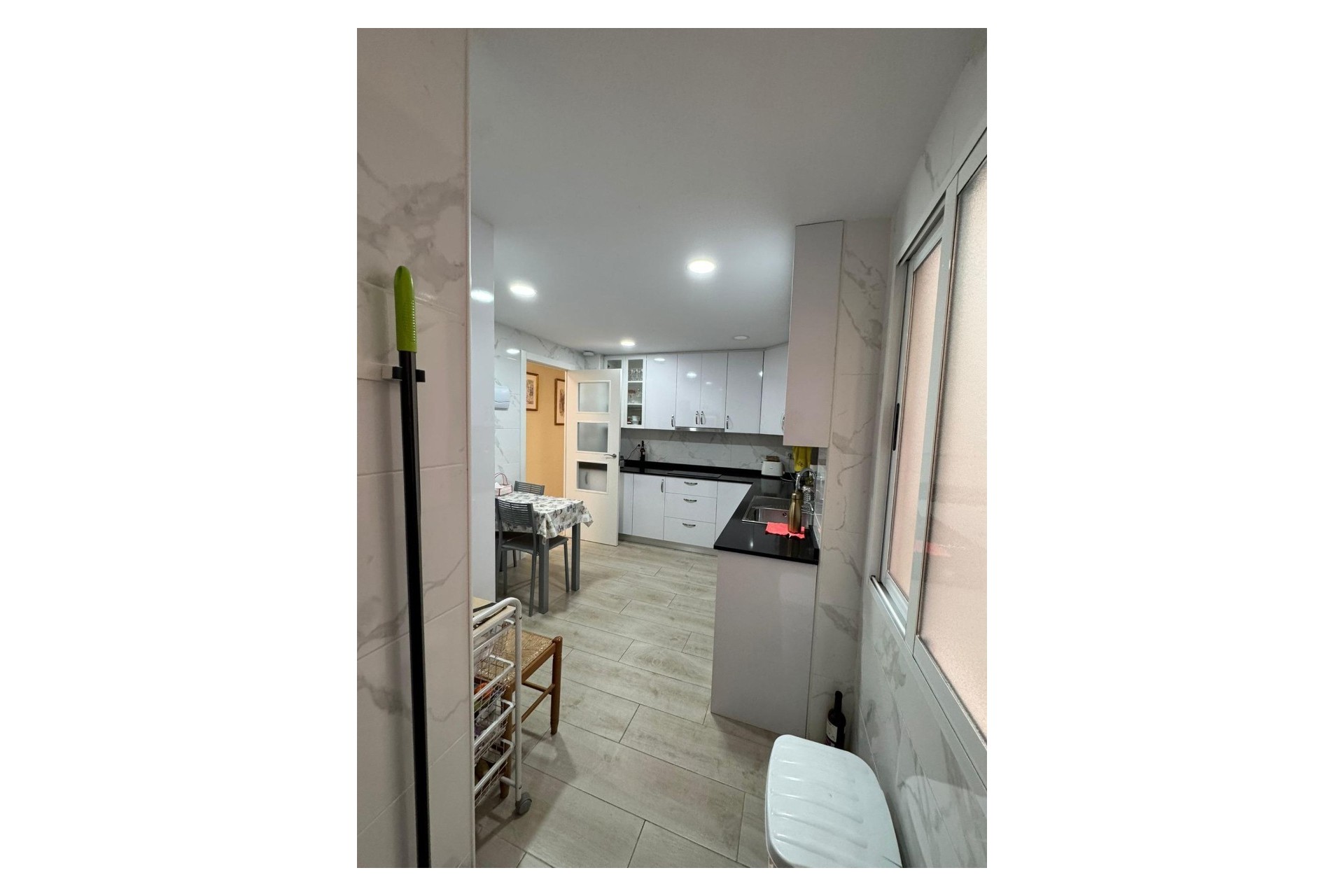 Revente - Apartment -
Torrevieja - Playa de los Locos