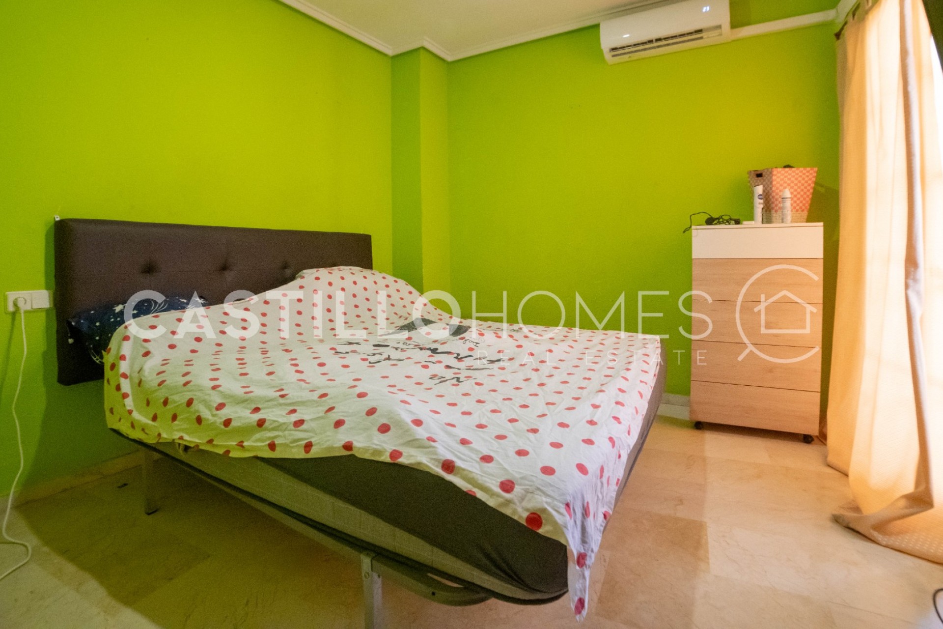 Revente - Apartment -
Torrevieja - Playa de los Locos