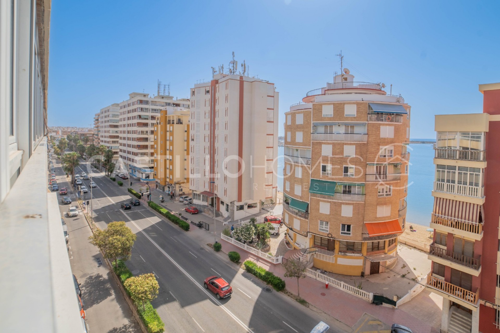 Revente - Apartment -
Torrevieja - Playa del Acequión