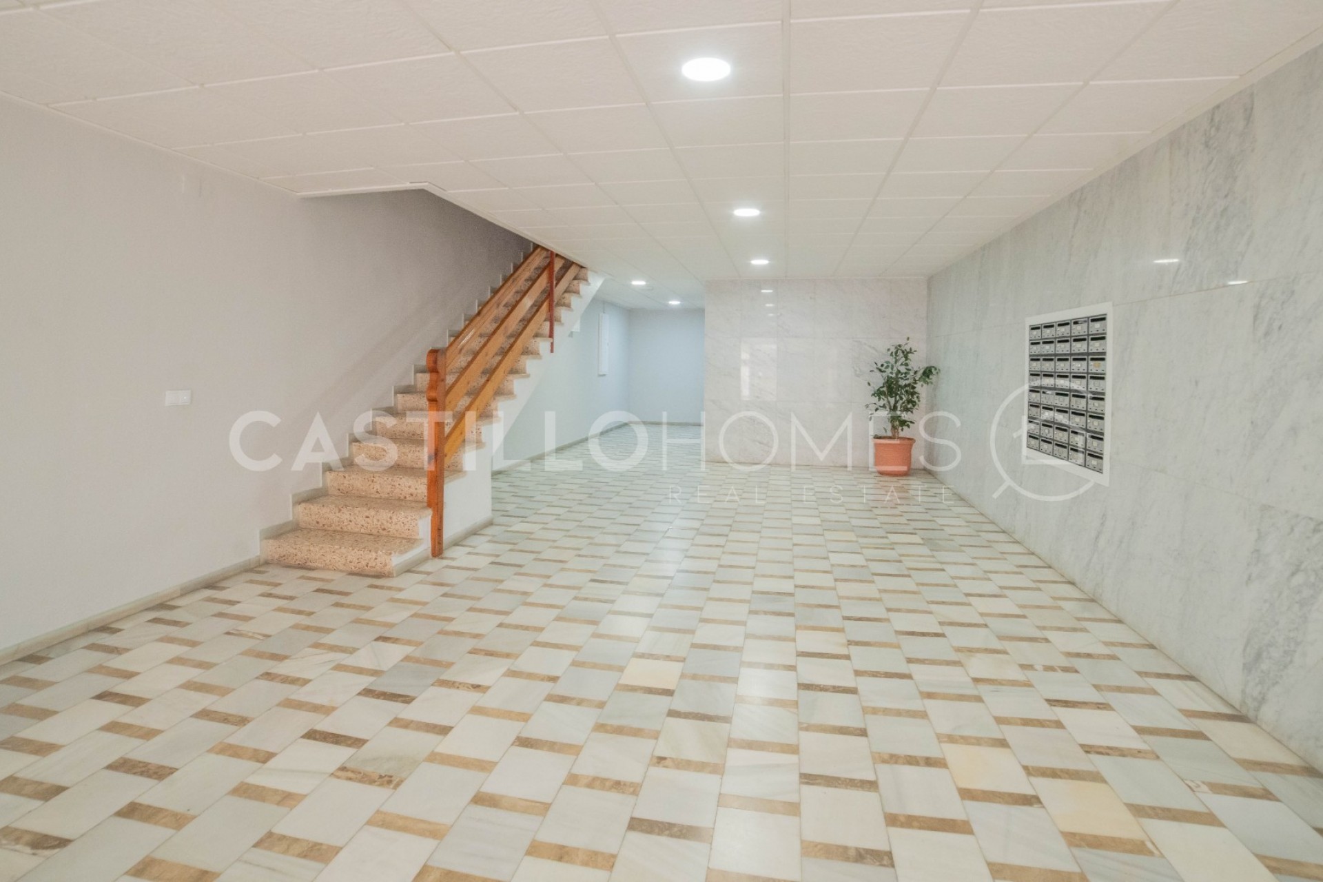 Revente - Apartment -
Torrevieja - Playa del Acequión