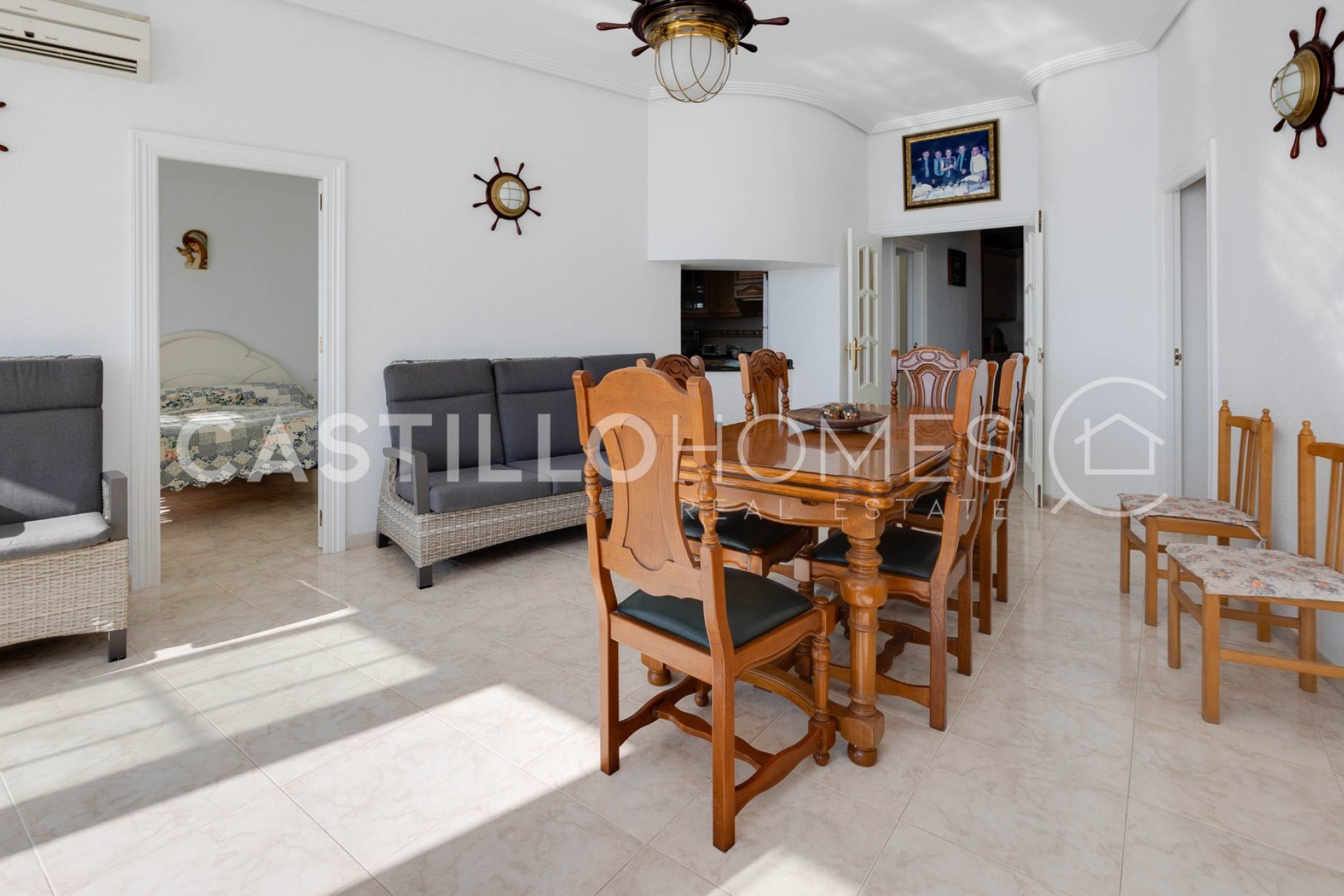 Revente - Apartment -
Torrevieja - Playa del Acequión