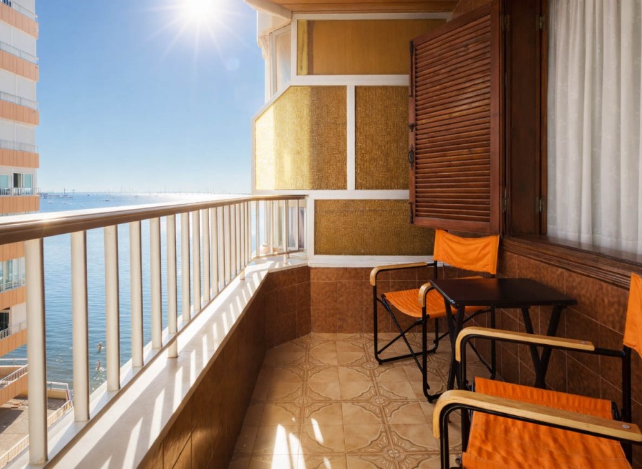 Revente - Apartment -
Torrevieja - Playa del Acequión