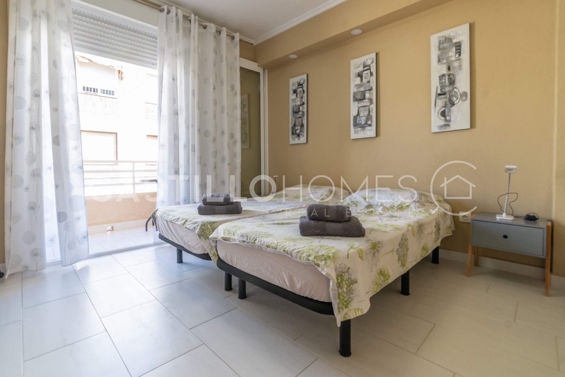 Revente - Apartment -
Torrevieja - Playa del Cura