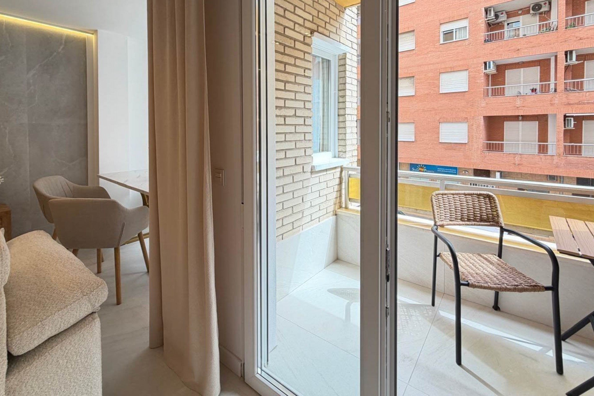 Revente - Apartment -
Torrevieja - Playa del Cura