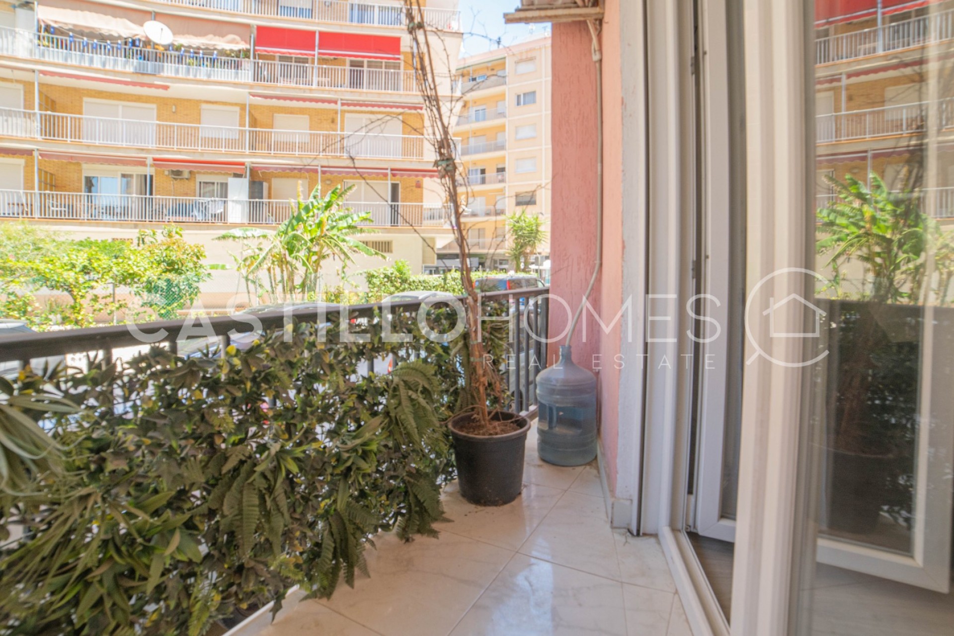 Revente - Apartment -
Torrevieja - Playa del Cura