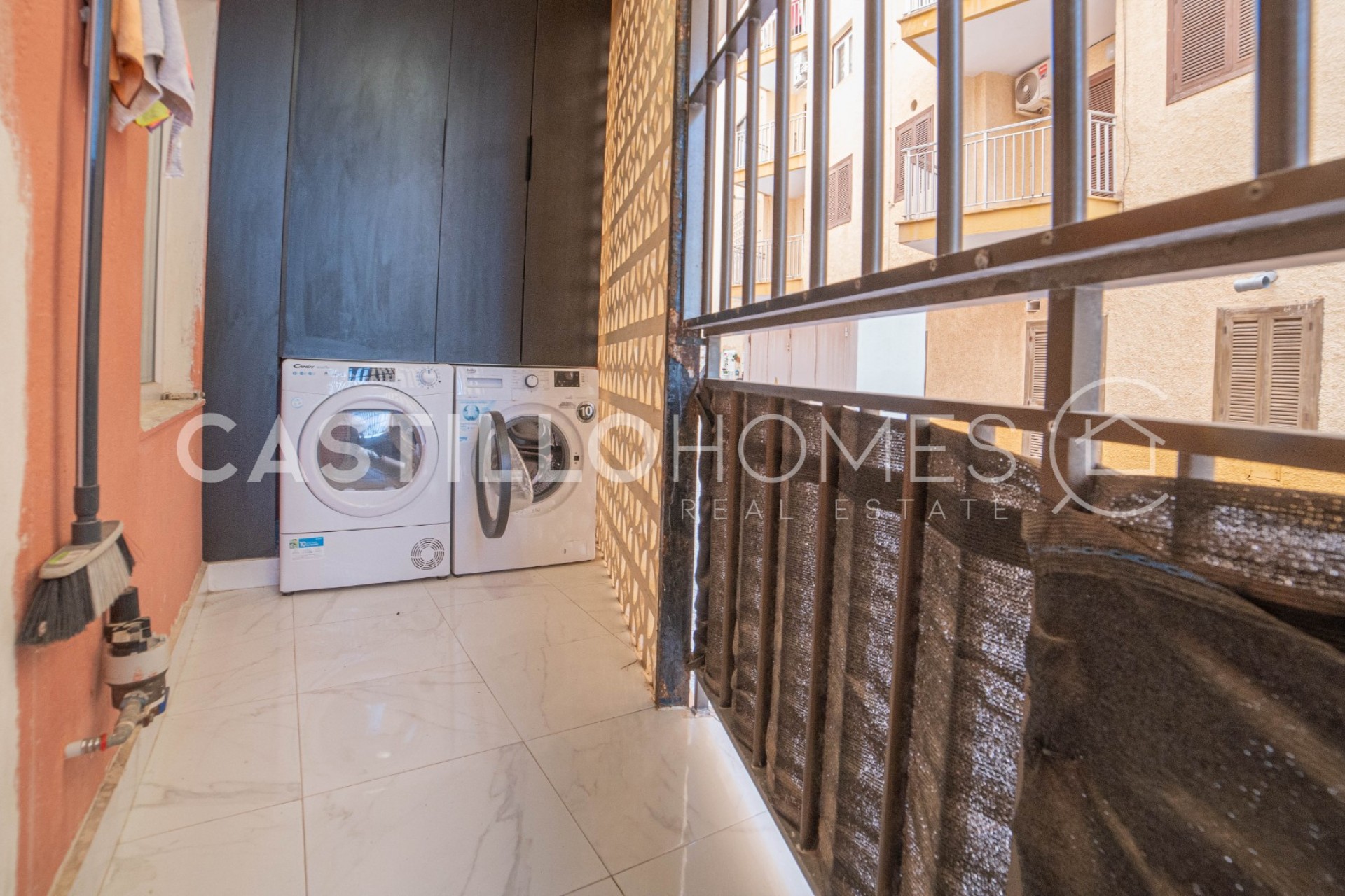 Revente - Apartment -
Torrevieja - Playa del Cura