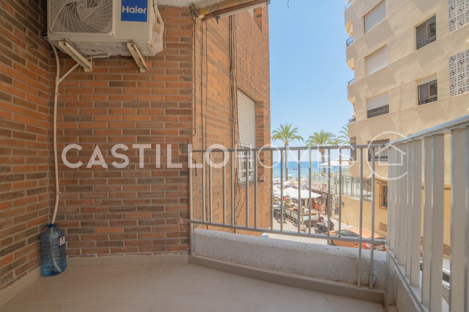 Revente - Apartment -
Torrevieja - Playa del Cura