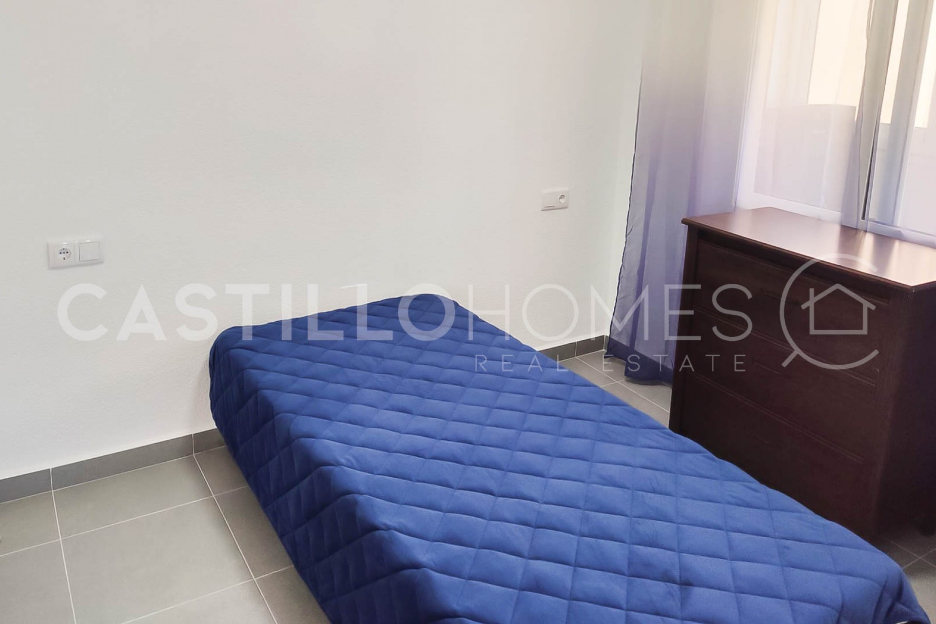 Revente - Apartment -
Torrevieja - Punta prima