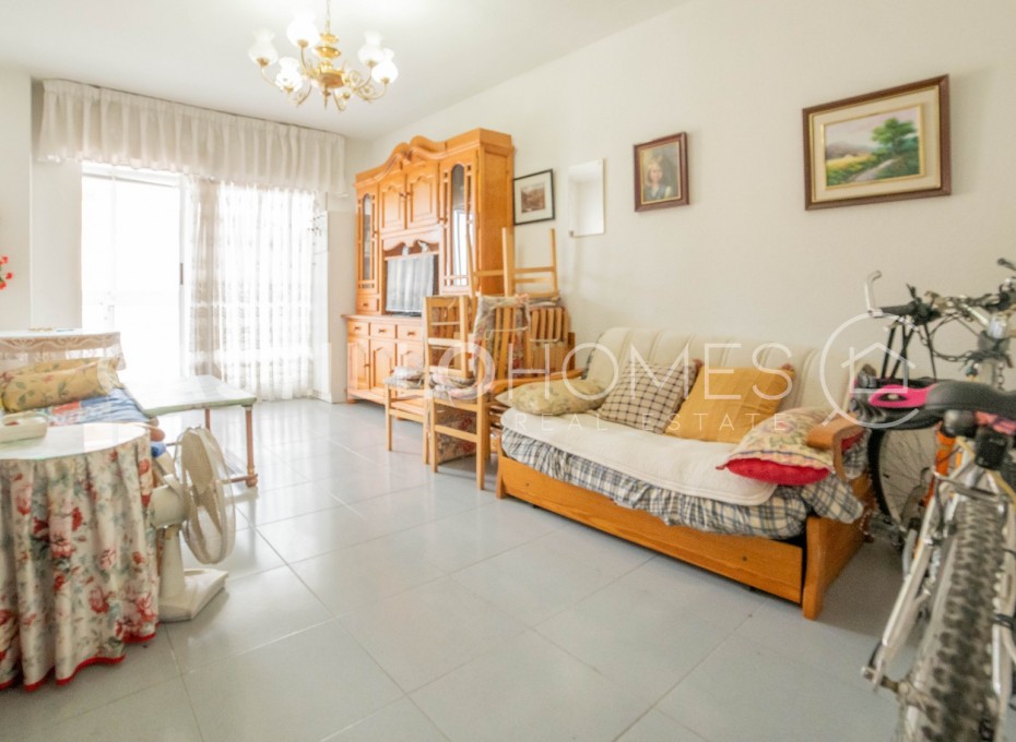 Revente - Apartment -
Torrevieja - Punta prima