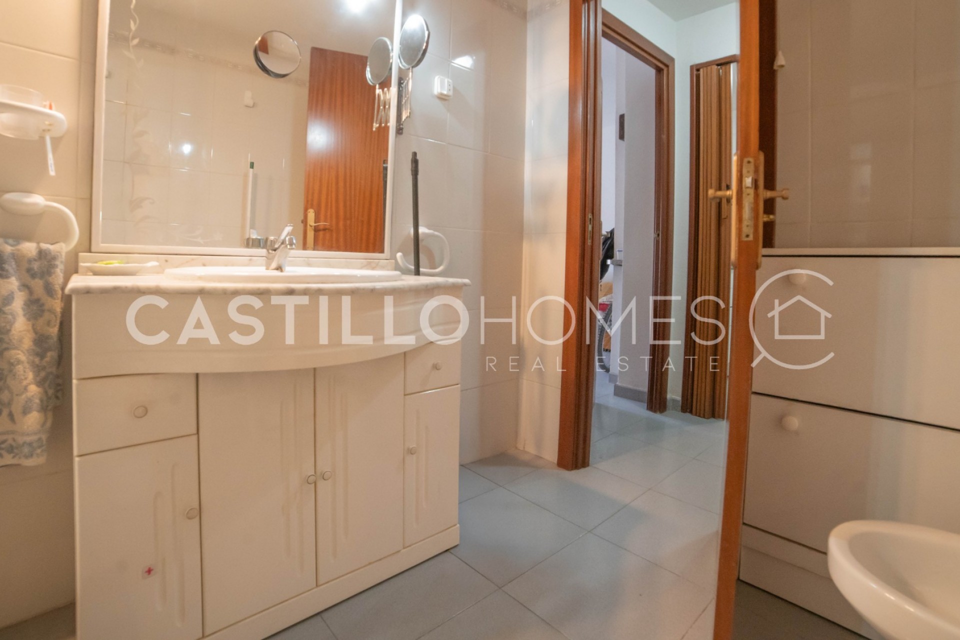 Revente - Apartment -
Torrevieja - Punta prima