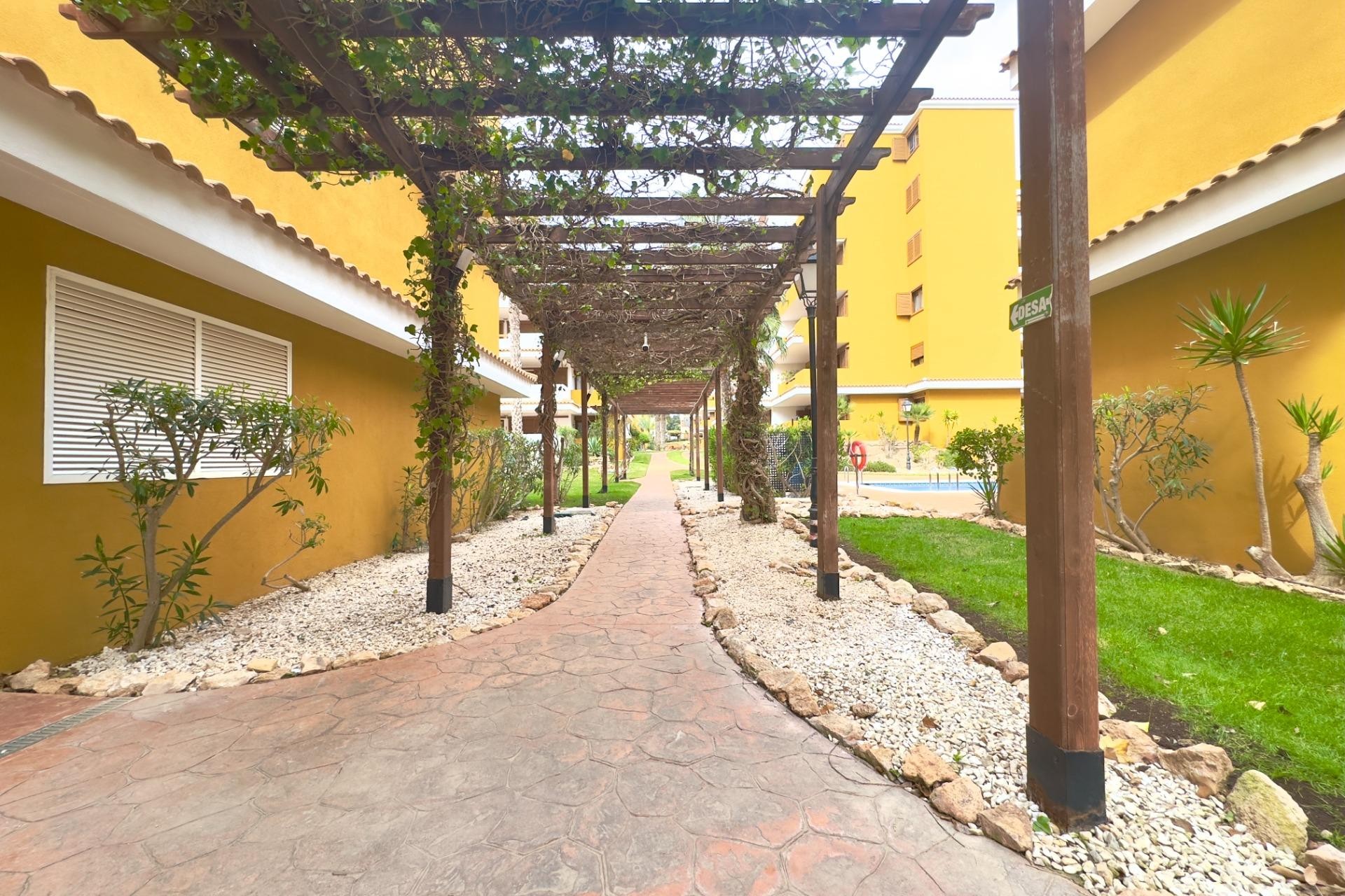 Revente - Apartment -
Torrevieja - Punta prima