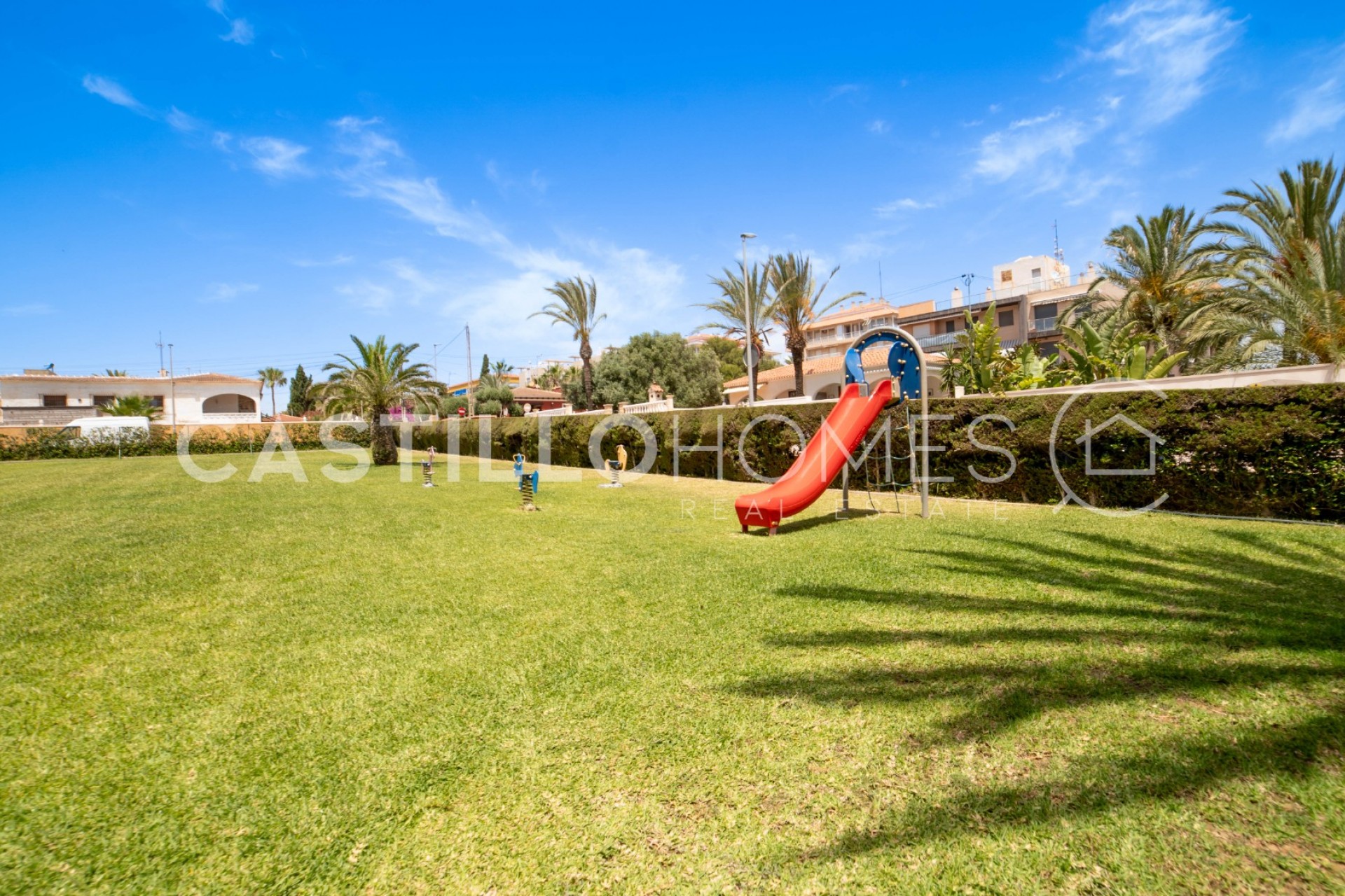 Revente - Apartment -
Torrevieja - Punta prima