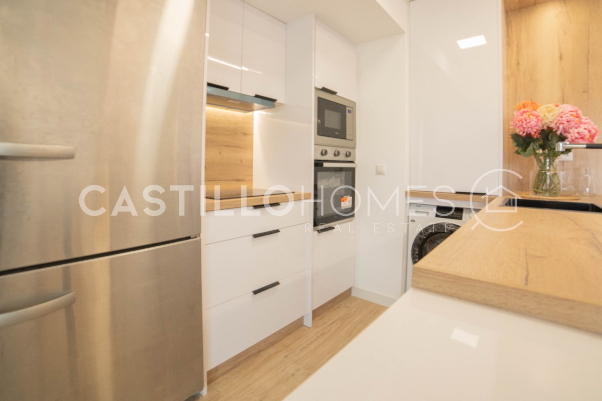 Revente - Apartment -
Torrevieja - Punta prima