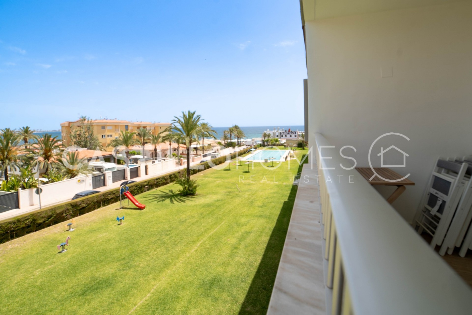 Revente - Apartment -
Torrevieja - Punta prima