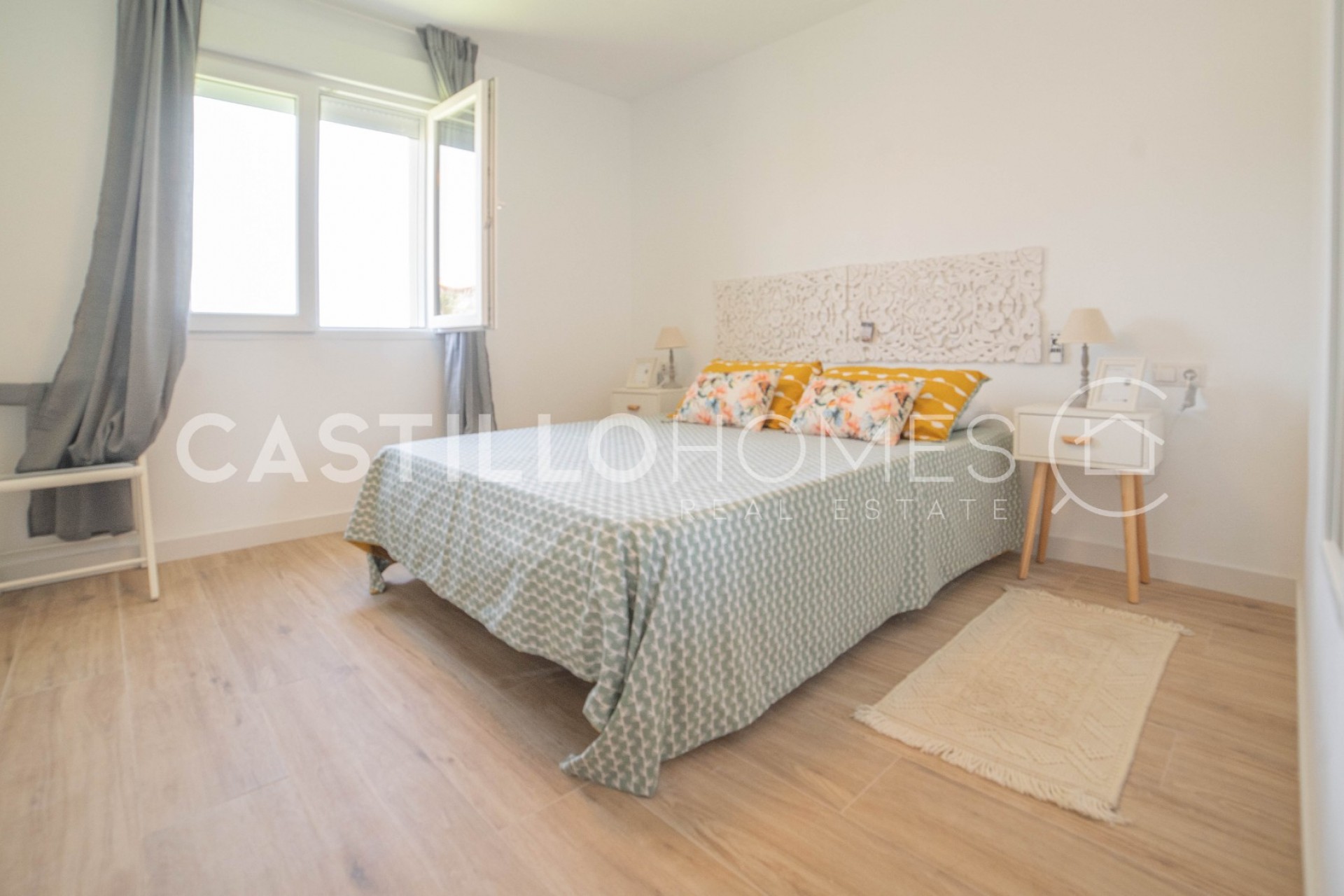 Revente - Apartment -
Torrevieja - Punta prima