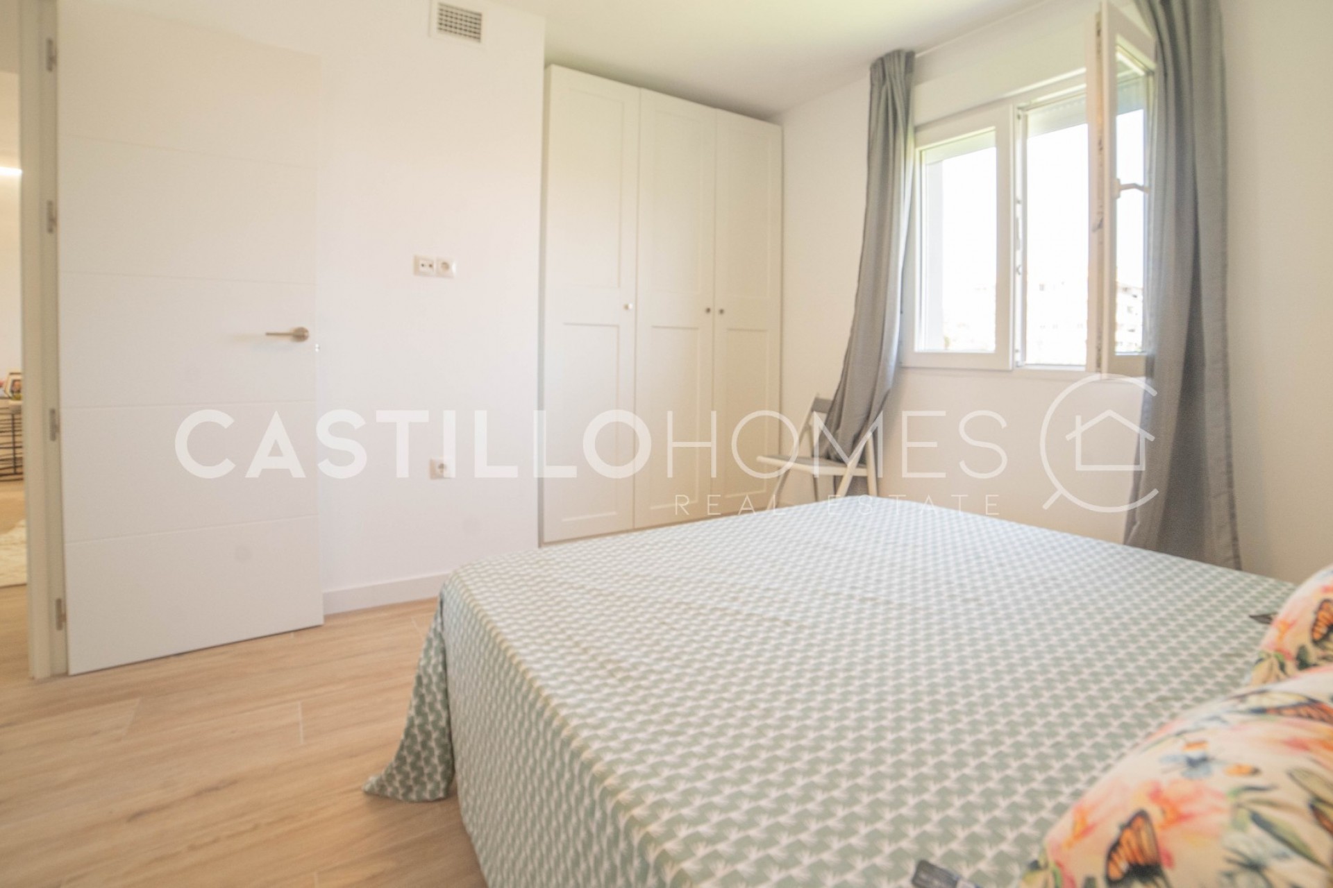 Revente - Apartment -
Torrevieja - Punta prima