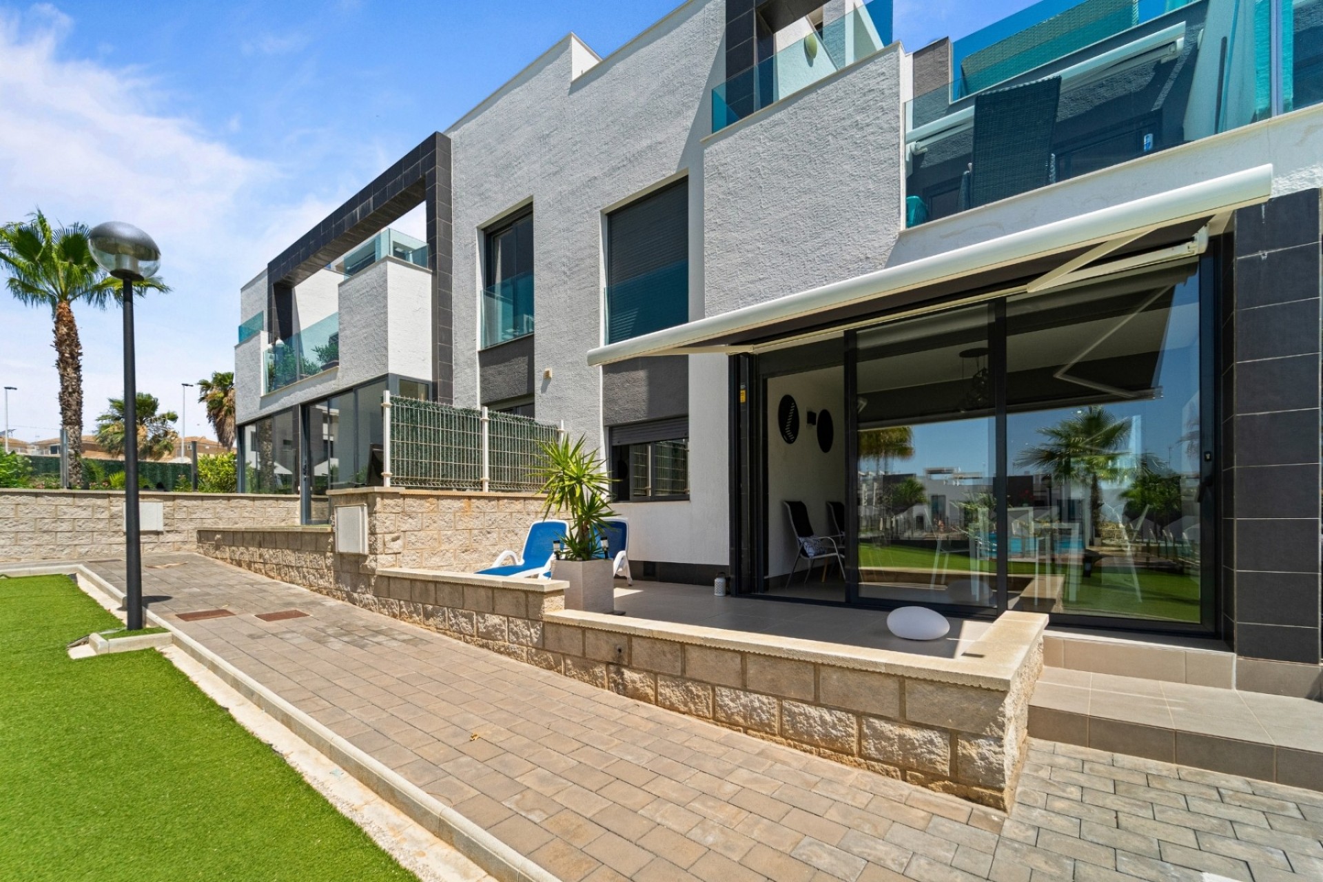 Revente - Apartment -
Torrevieja - Punta Prima